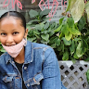 Meet your Posher, Caroline